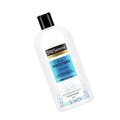 TRESemme Rich Moisture Conditioner 900ml